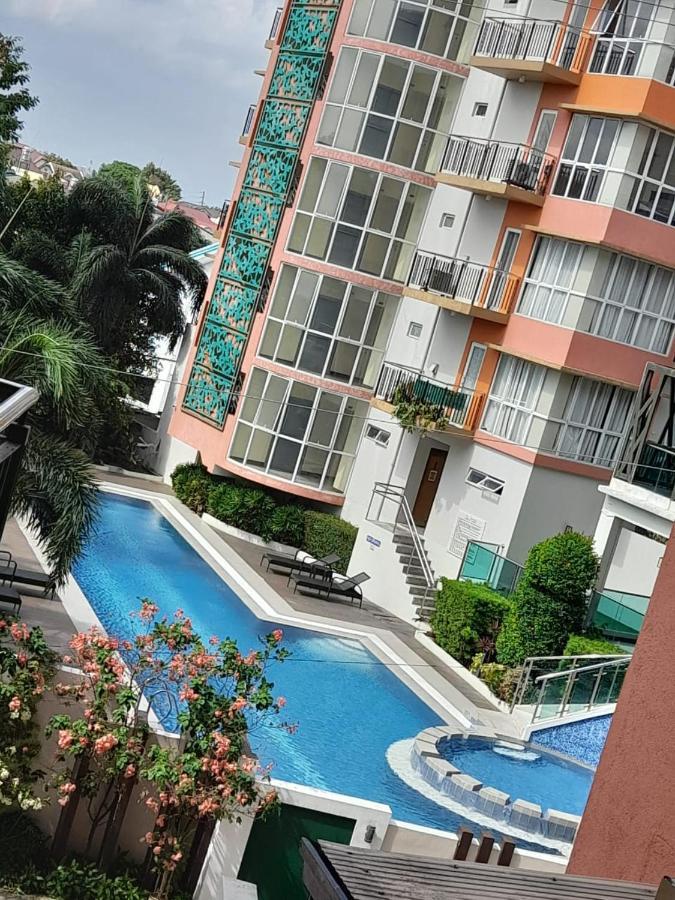 Lancris Residence Paranaque City Bagian luar foto